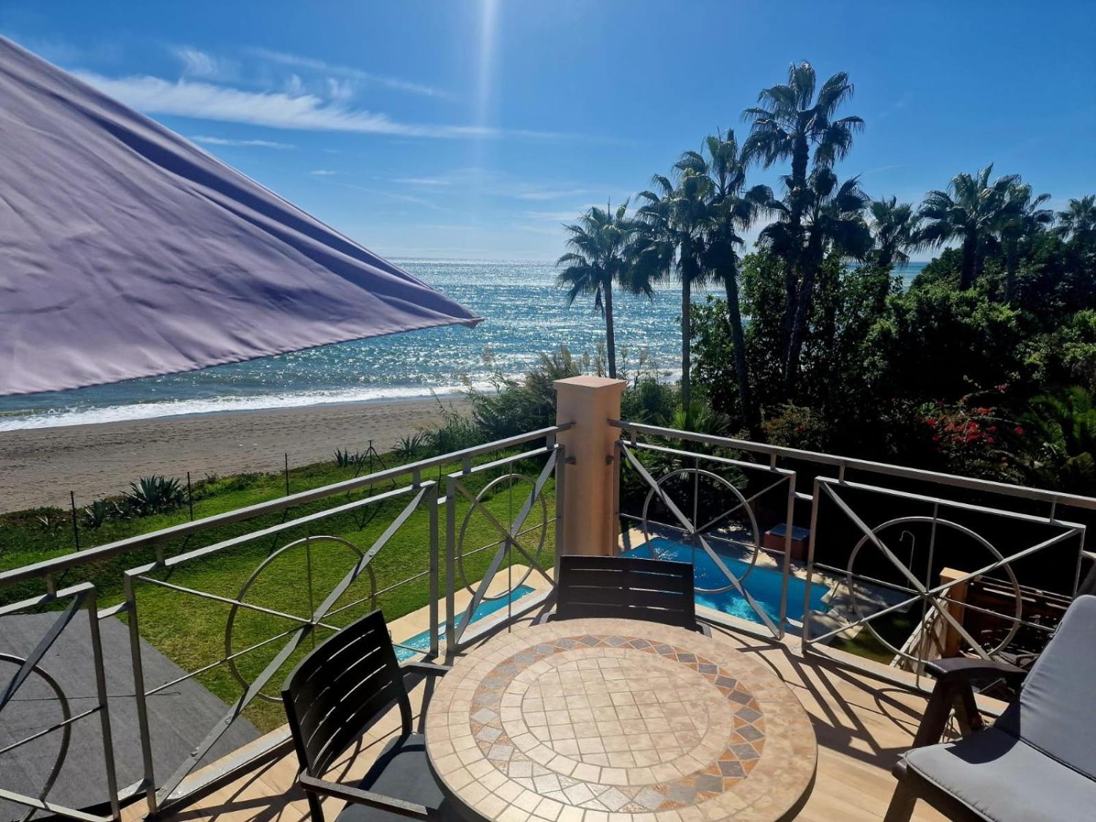 Exclusive Beachfront Penthouse Almayate Alto Dış mekan fotoğraf